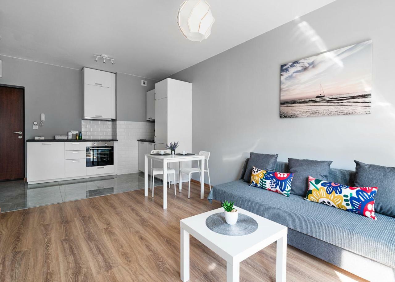 Warszawa-Wlochy Brilliant Apartment Ngoại thất bức ảnh