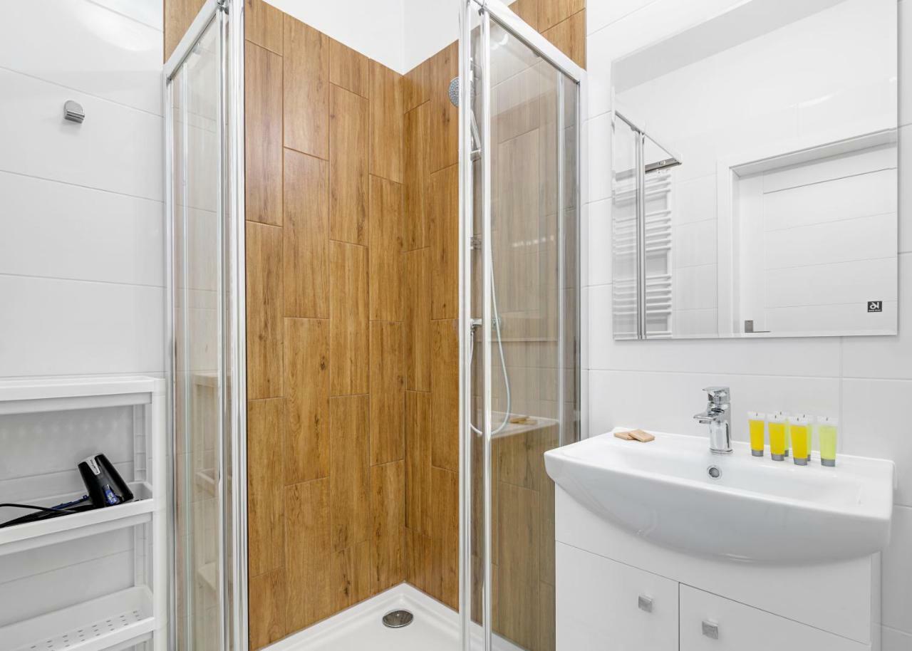 Warszawa-Wlochy Brilliant Apartment Ngoại thất bức ảnh