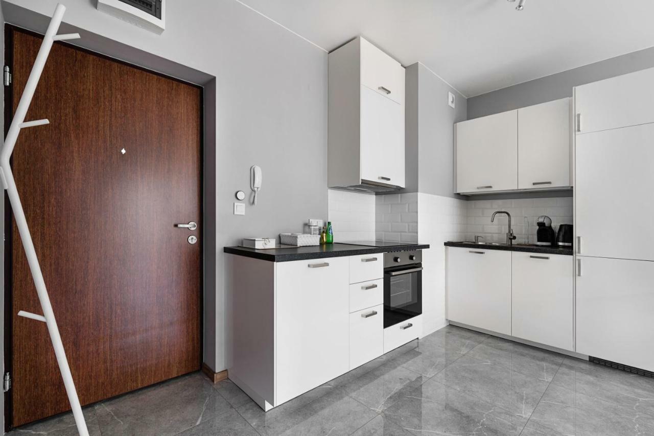 Warszawa-Wlochy Brilliant Apartment Ngoại thất bức ảnh
